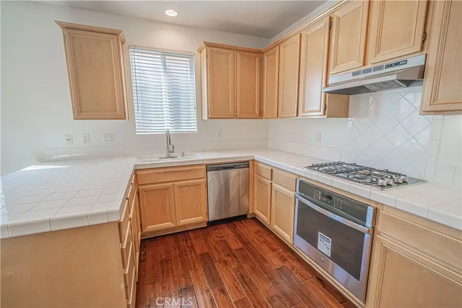 24743 Montevista, Valencia, CA 91354 - #2