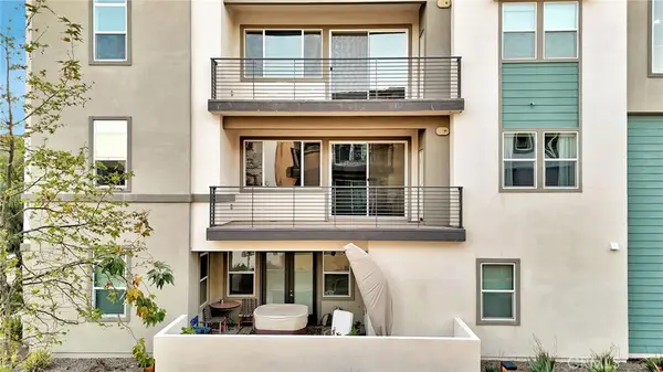 26958 Sandbar Willow Pl #205, Valencia, CA 91355