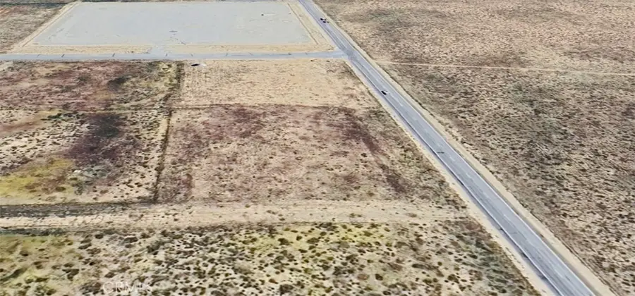 76 Rosamond Boulevard, Rosamond, CA 93560 - #2