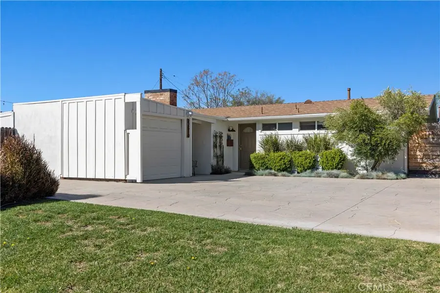 22510 Decoro Drive, Saugus, CA 91350 - #3