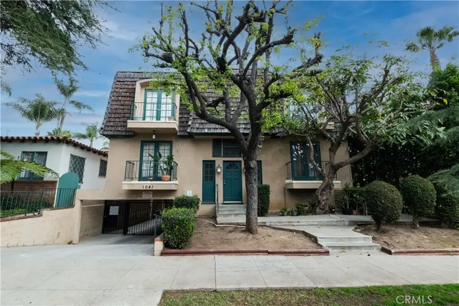 1041 9th Street, Santa Monica, CA 90403 - #2