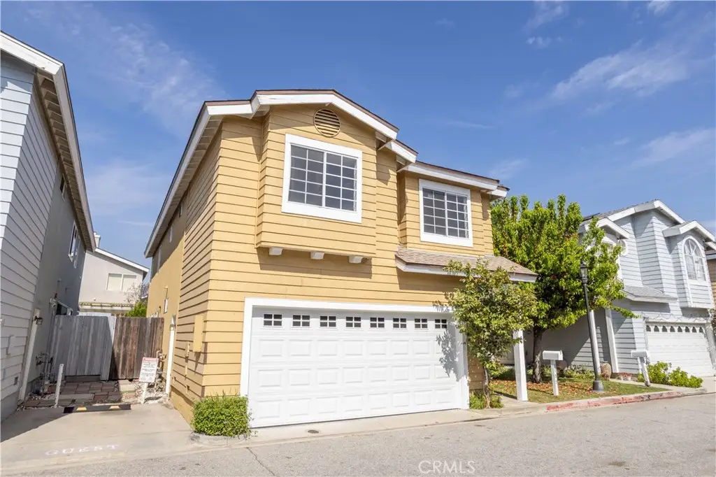 9155 Noble, North Hills, CA 91343 - #1