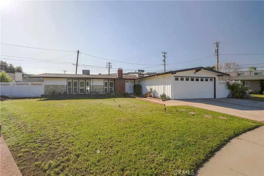 1049 N Macneil, San Fernando, CA 91340 - #2