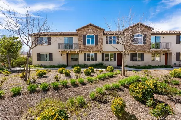 27968 Avalon, Canyon Country, CA 91351