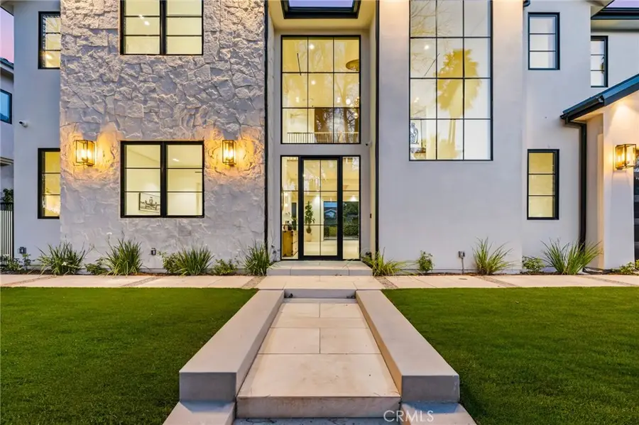 4900 Valjean, Encino, CA 91436 - #3