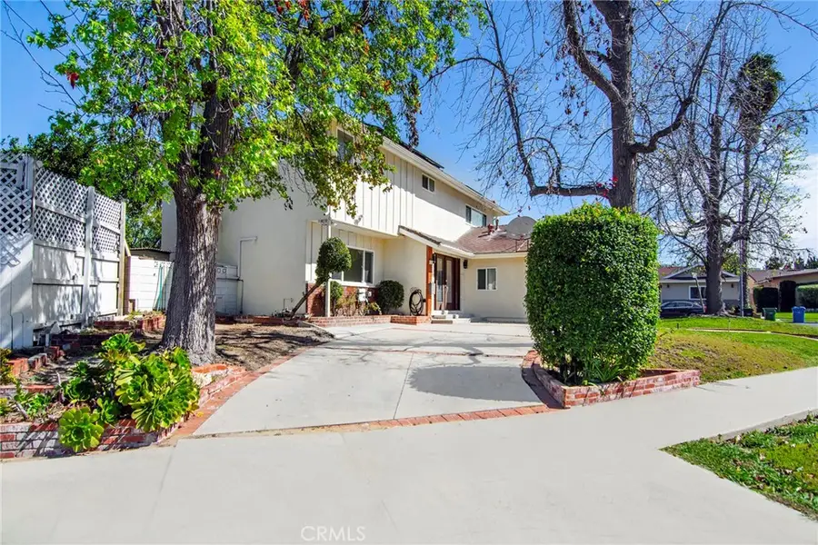 6508 Moorcroft Avenue, Woodland Hills, CA 91303 - #3