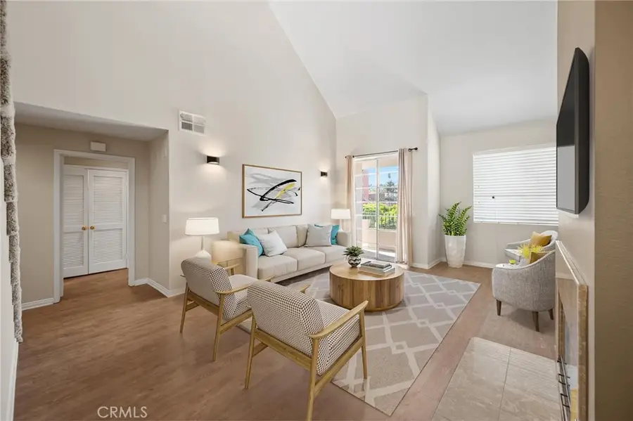 4334 Colbath Avenue #304, Sherman Oaks, CA 91423 - #3