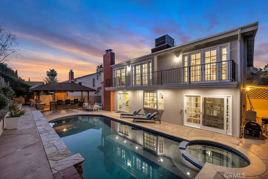 21438 Mulholland, Woodland Hills, CA 91364 - #2