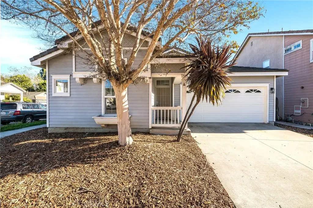 4888 Ellington, San Buenaventura Ventura, CA 93003 - #1