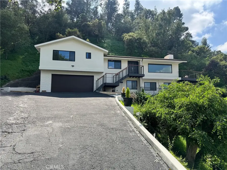 981 Glen Oaks, Pasadena, CA 91105 - #2