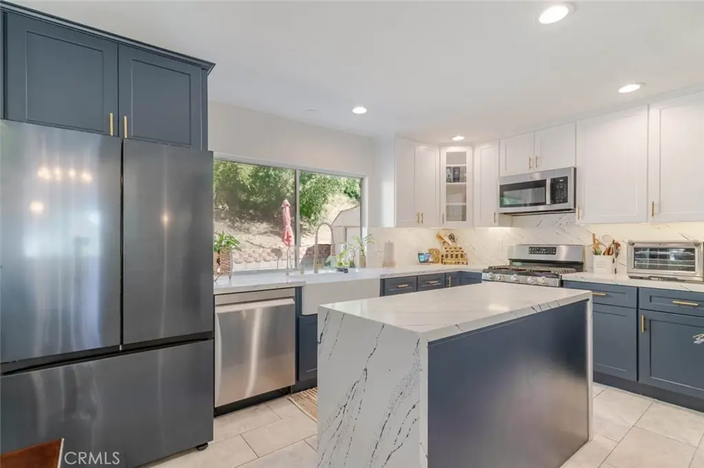 12545 Chanute, Pacoima, CA 91331 - #1