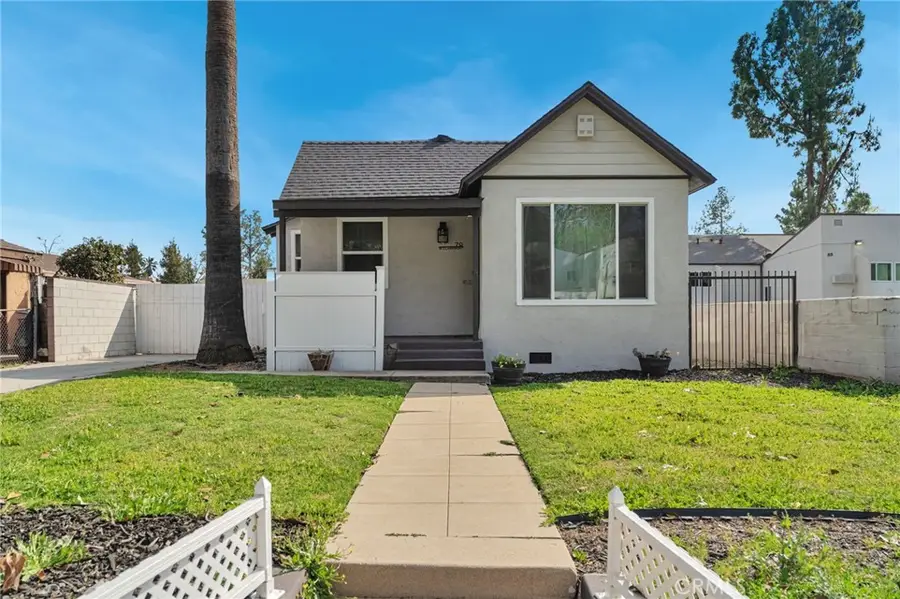 70 W Claremont St, Pasadena, CA 91103 - #2