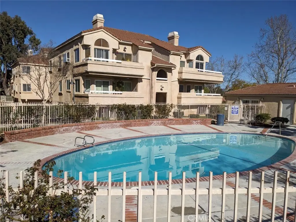 19830 Sandpiper Pl, Newhall, CA 91321 - #1