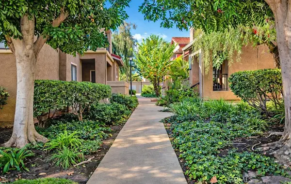 2352 Archwood Lane #46, Simi Valley, CA 93063