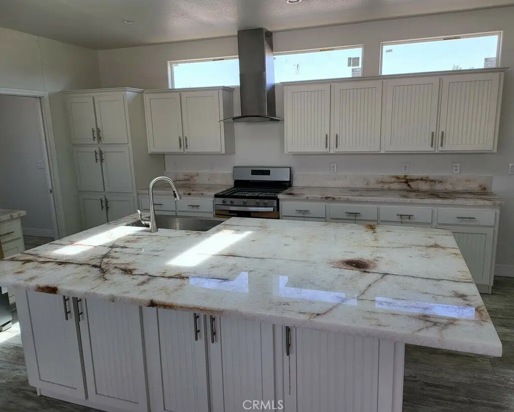 21500 Lassen #122, Chatsworth, CA 91311 - #1