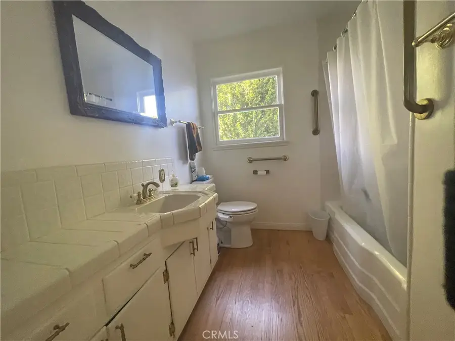 15419 Dickens, Sherman Oaks, CA 91403 - #3