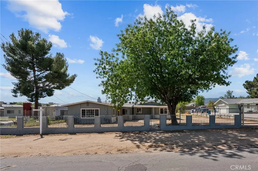 4550 W Avenue L2, Quartz Hill, CA 93536 - #1