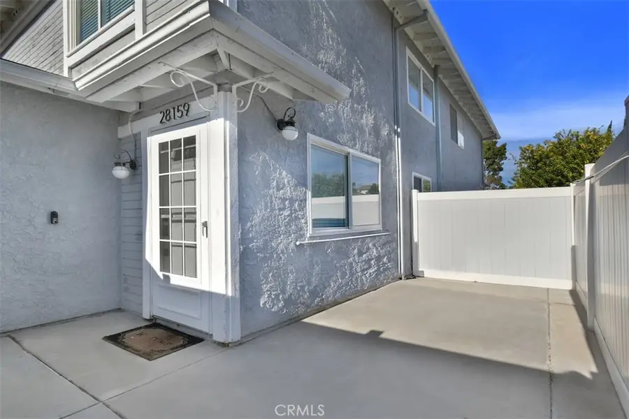 28159 Robin Ave, Saugus, CA 91350 - #2