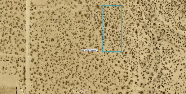 0 R12, Sun Village, CA 93543