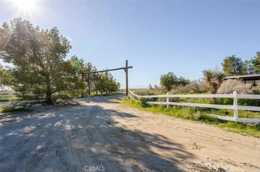 3353 W Avenue C, Lancaster, CA 93536 - #2