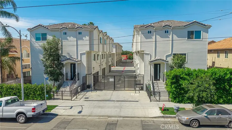 14662 W Sara Lane, Panorama City, CA 91402 - #2