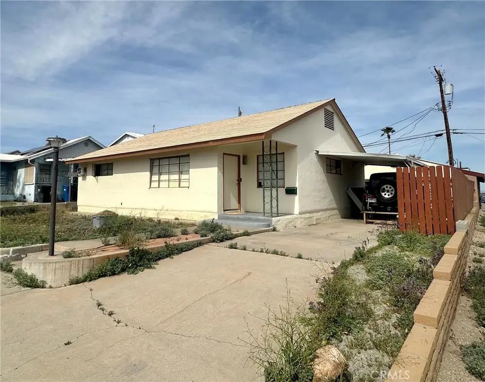 1602 Collins, Needles, CA 92363 - #1