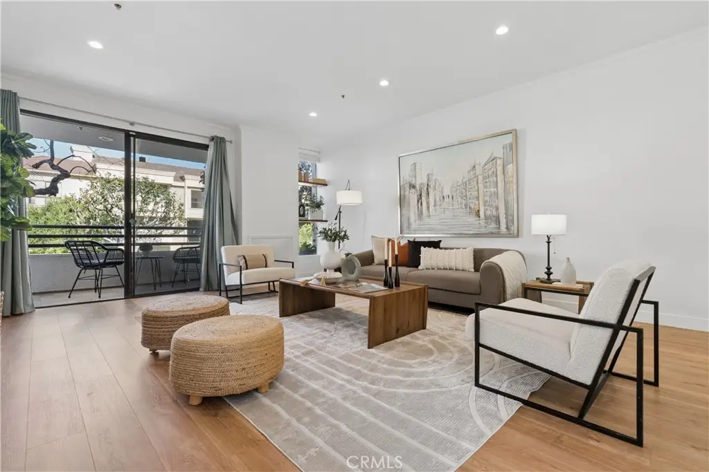 1935 Malcolm, Los Angeles, CA 90025 - #1