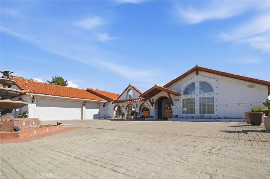 29952 Louis Ave, Canyon Country, CA 91351 - #2