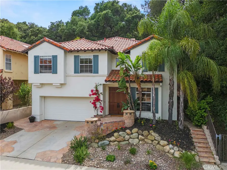 23656 White Oak Court, Newhall, CA 91321 - #3