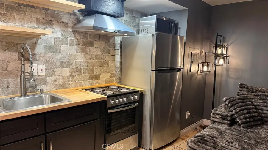 7904 Laurel Canyon #12, North Hollywood, CA 91605 - #2