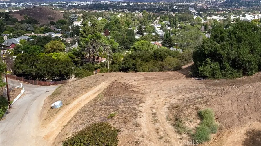 1 Donlin Lane, Newbury Park, CA 91320 - #2