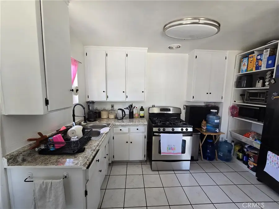 1275 Hardt, San Bernardino, CA 92408 - #2