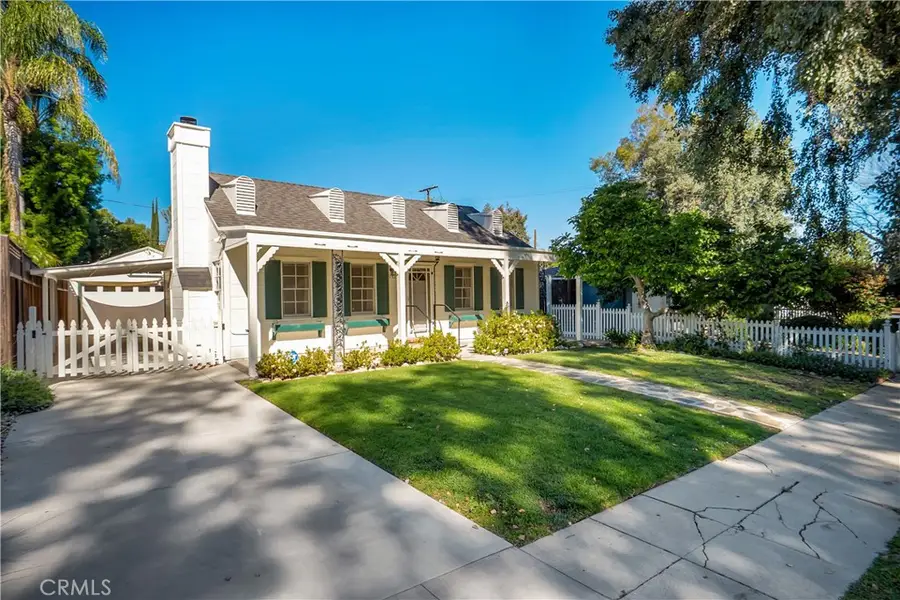 5239 Comercio Avenue, Woodland Hills, CA 91364 - #2