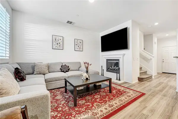 2234 Winifred #2, Simi Valley, CA 93063