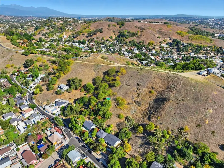 2921 Thomas Street, Los Angeles, CA 90034 - #2