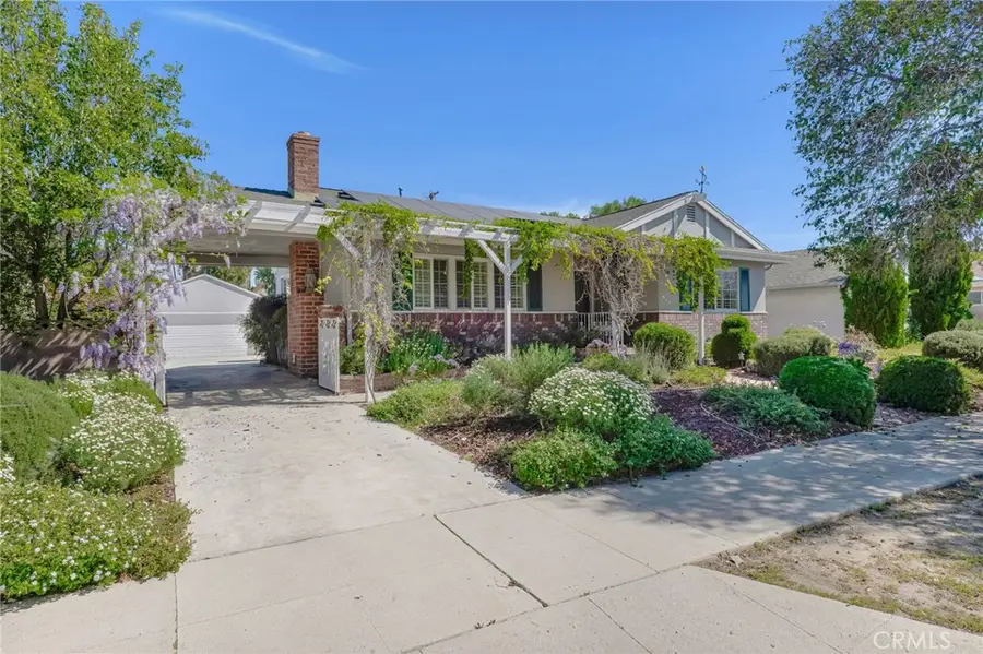 6522 Belmar Avenue, Reseda, CA 91335 - #2