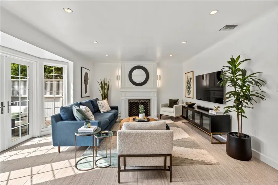 8963 Cynthia, West Hollywood, CA 90069 - #3