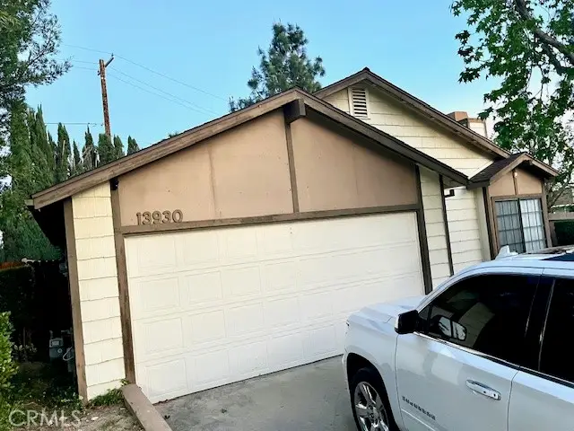 13930 Olive Grove, Sylmar, CA 91342 - #2