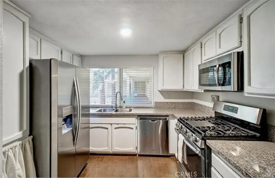7800 Topanga Canyon #204, Canoga Park, CA 91304 - #3