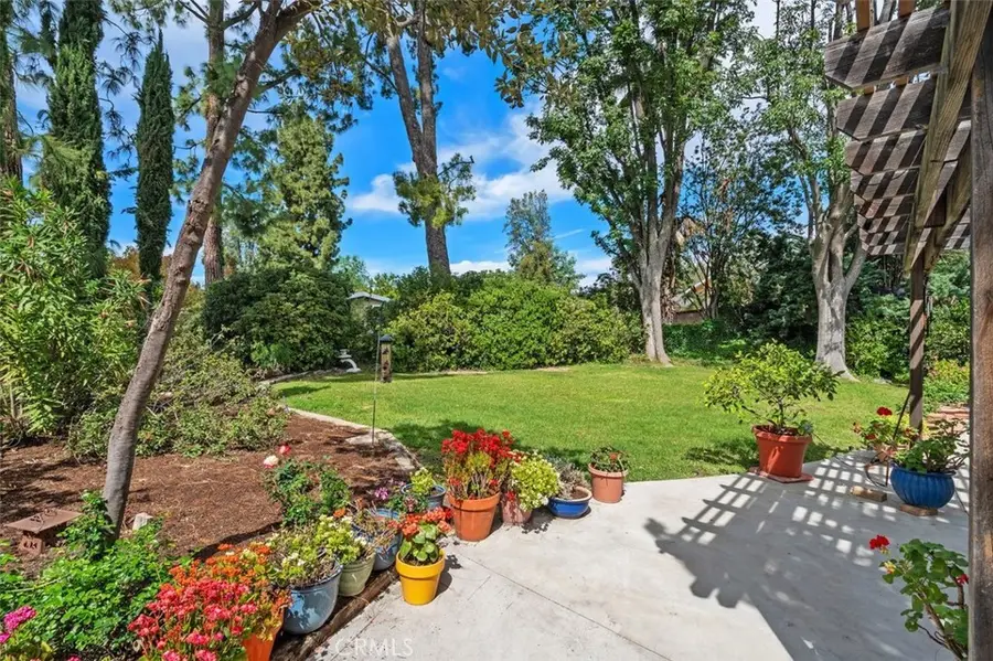 24133 Albers Street, Woodland Hills, CA 91367 - #2