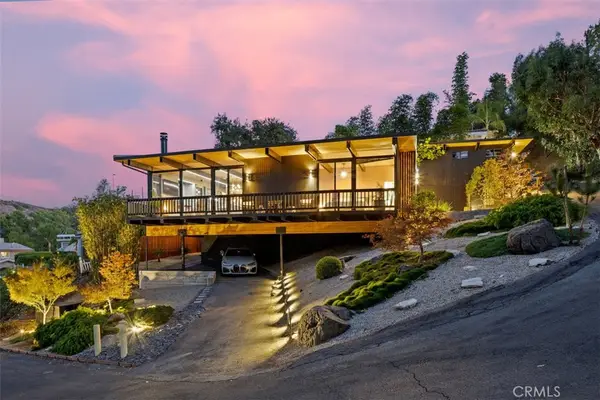 21090 Rios Street, Woodland Hills, CA 91364