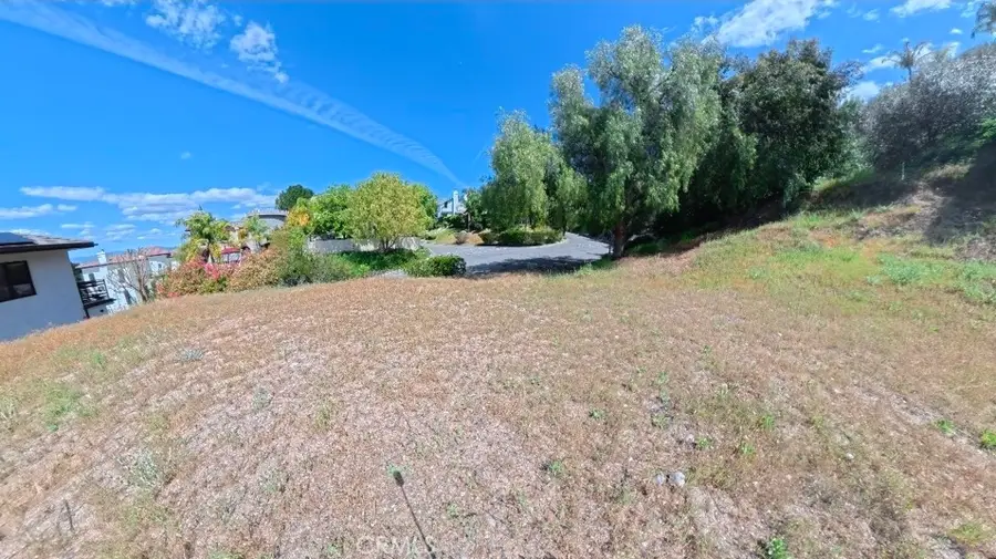 24901 Bella Vista, Newhall, CA 91321 - #3