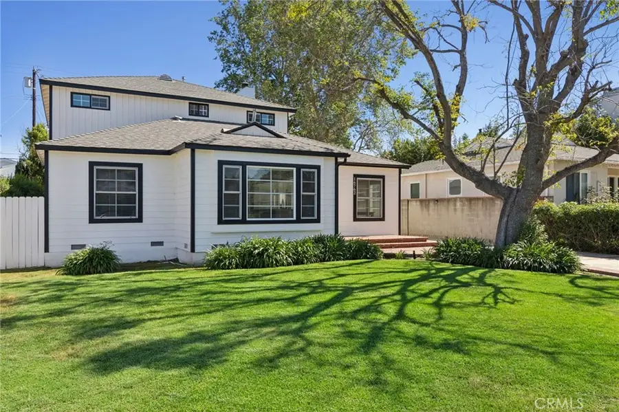 16762 Otsego Street, Encino, CA 91436 - #3