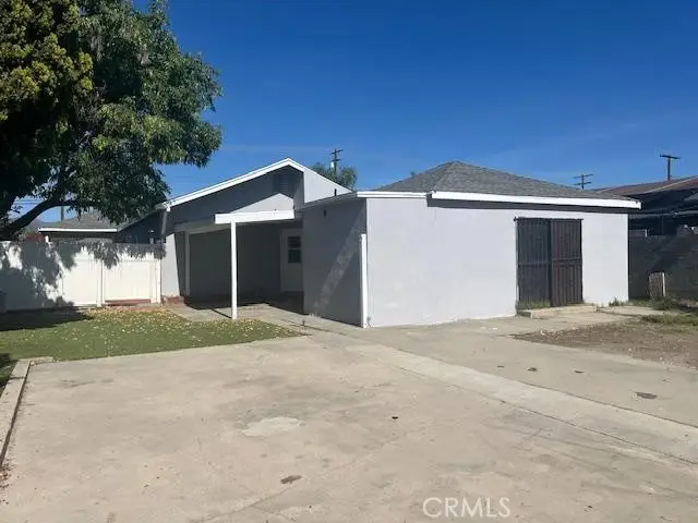 10315 Haddon, Pacoima, CA 91331 - #2
