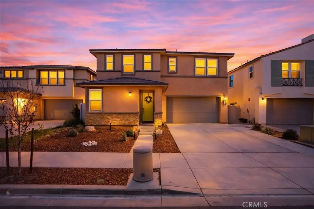 18153 Meridian, Saugus, CA 91350 - #1