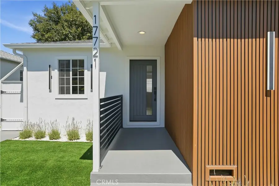 17721 Burbank, Encino, CA 91316 - #3
