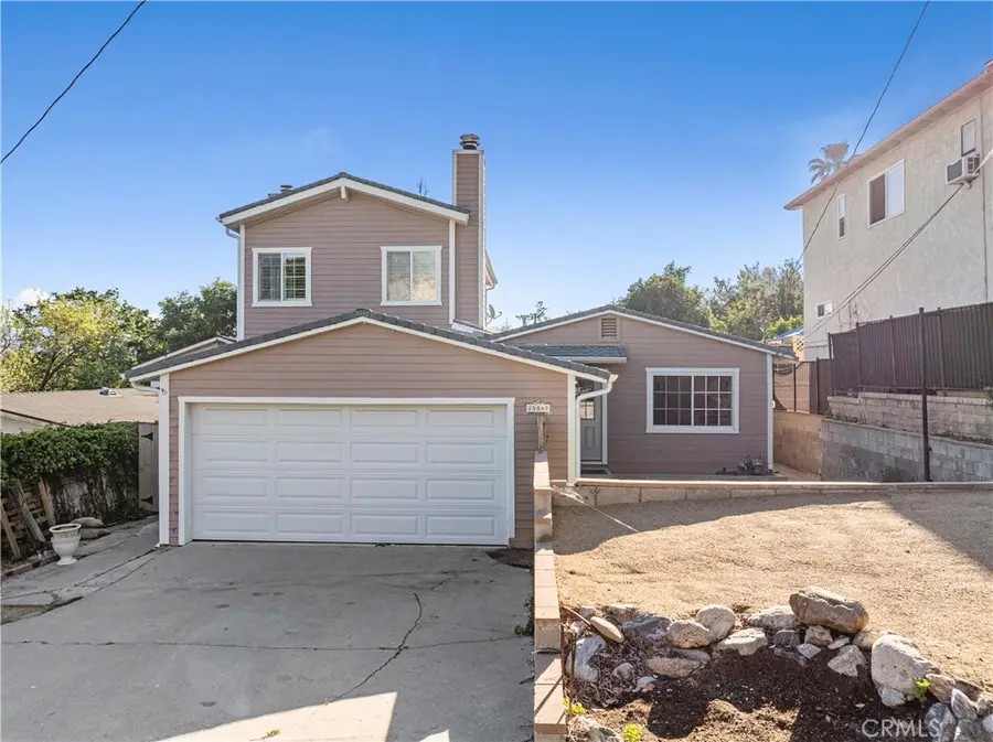 25048 Wheeler, Newhall, CA 91321 - #3