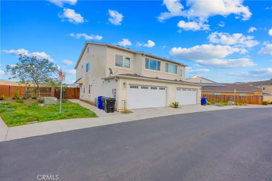 26142 Gravett Place, Saugus, CA 91350 - #2