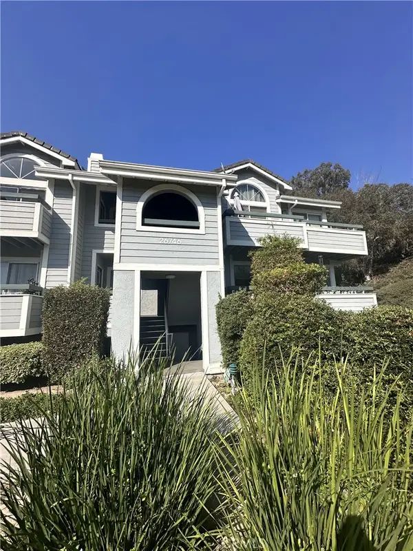 26746 Claudette St #464, Canyon Country, CA 91351