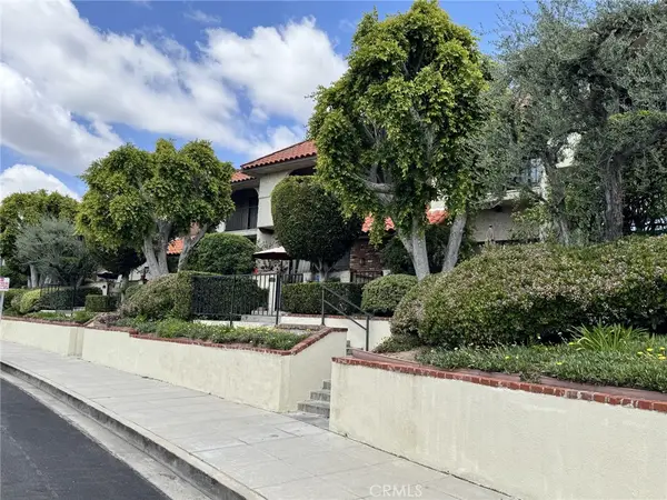 1719 Rogers Place #33H, Burbank, CA 91504